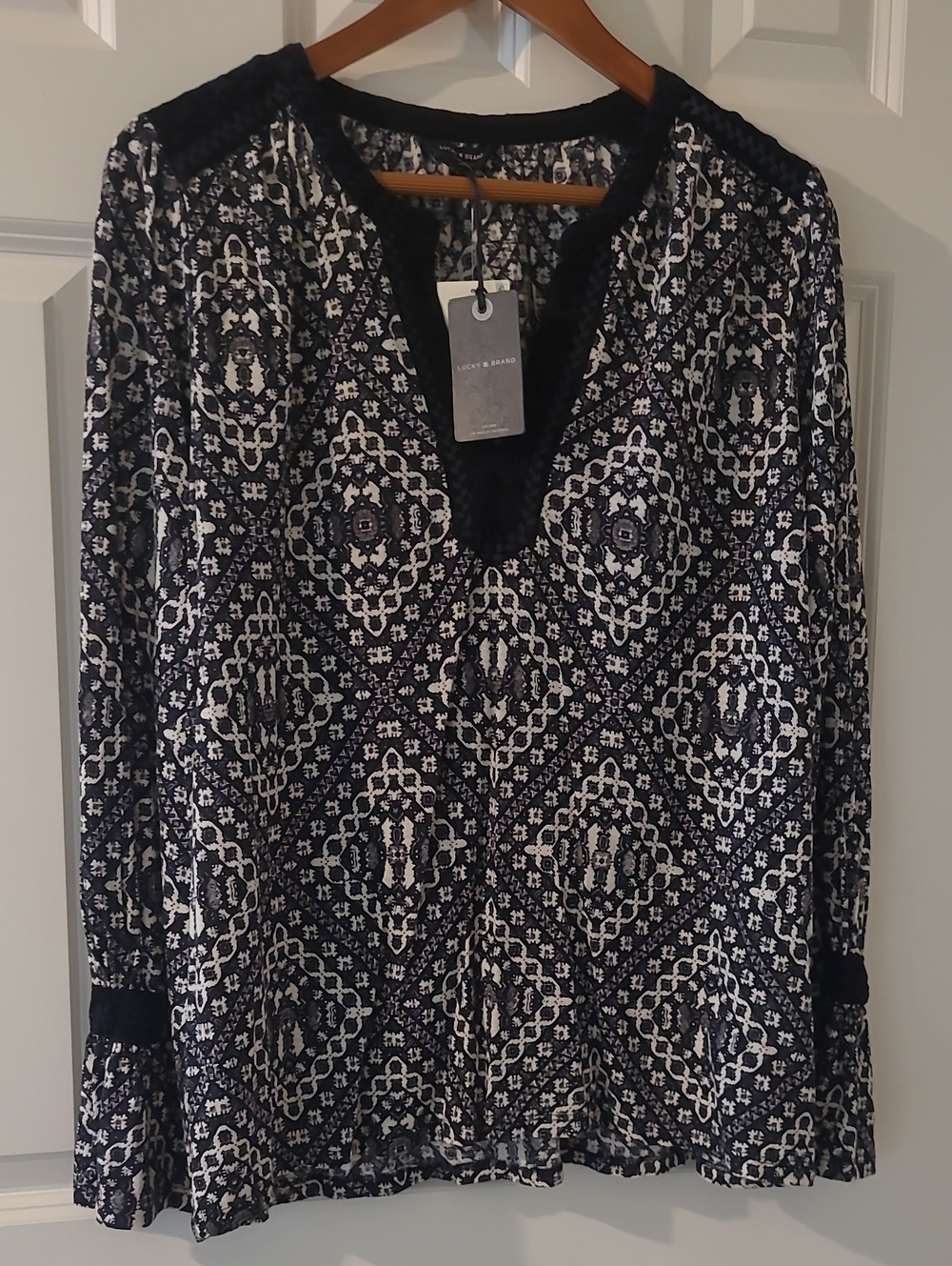 Lucky Brand Navy and White Printed V-Neck Tunic
